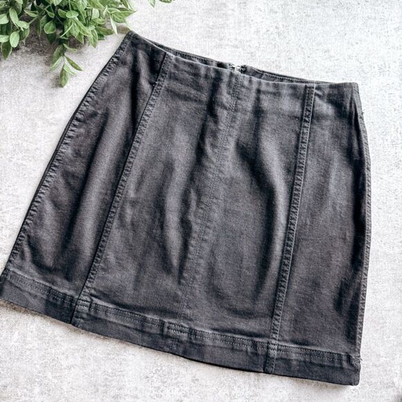 Wild Fable Black Mini Skirt Size 2 - Picture 1 of 5